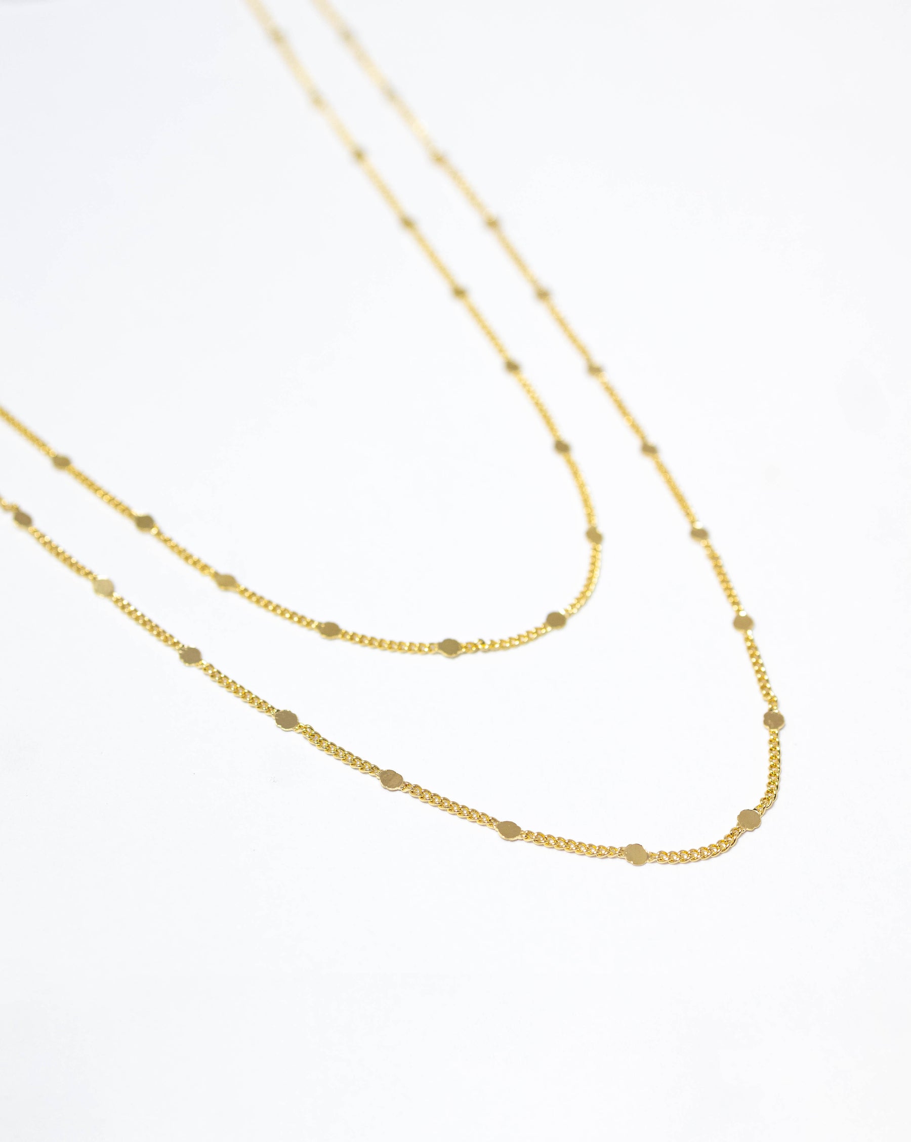 Colar Diamantado Chapinha Dourado