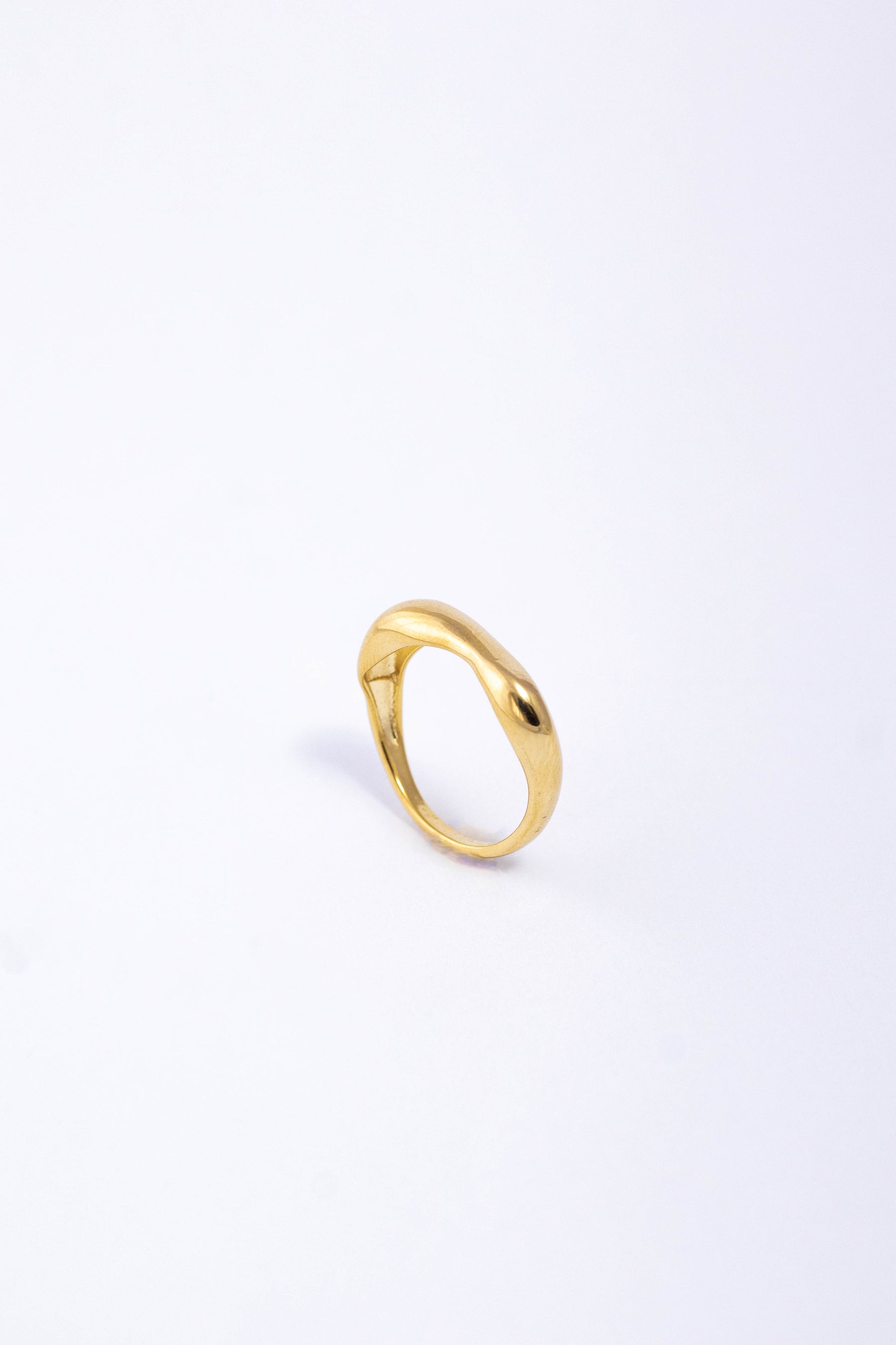 Anel Lins Orgânico Dourado