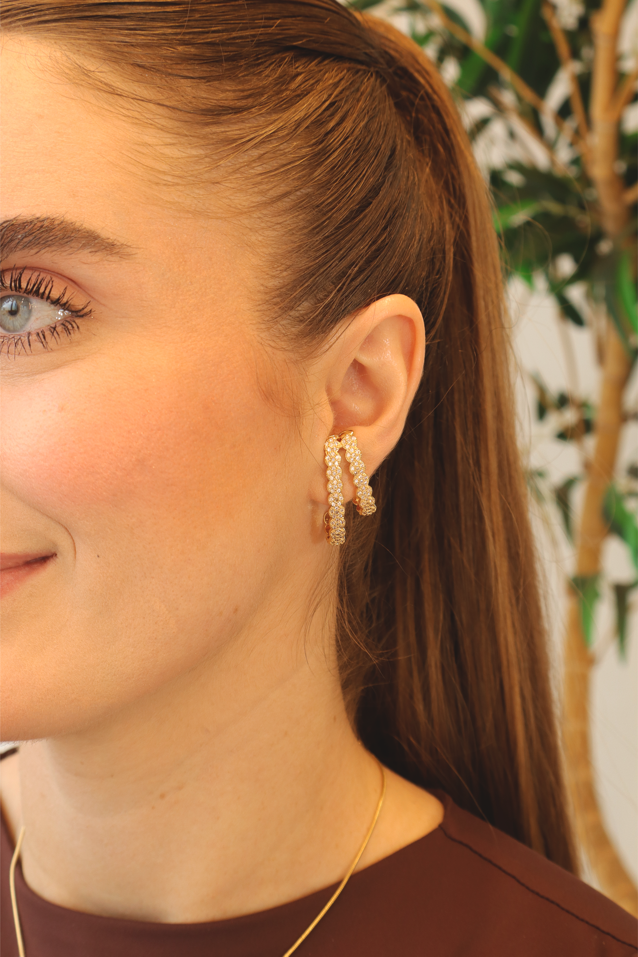 Brinco Earhook Dois Filetes Cravejados