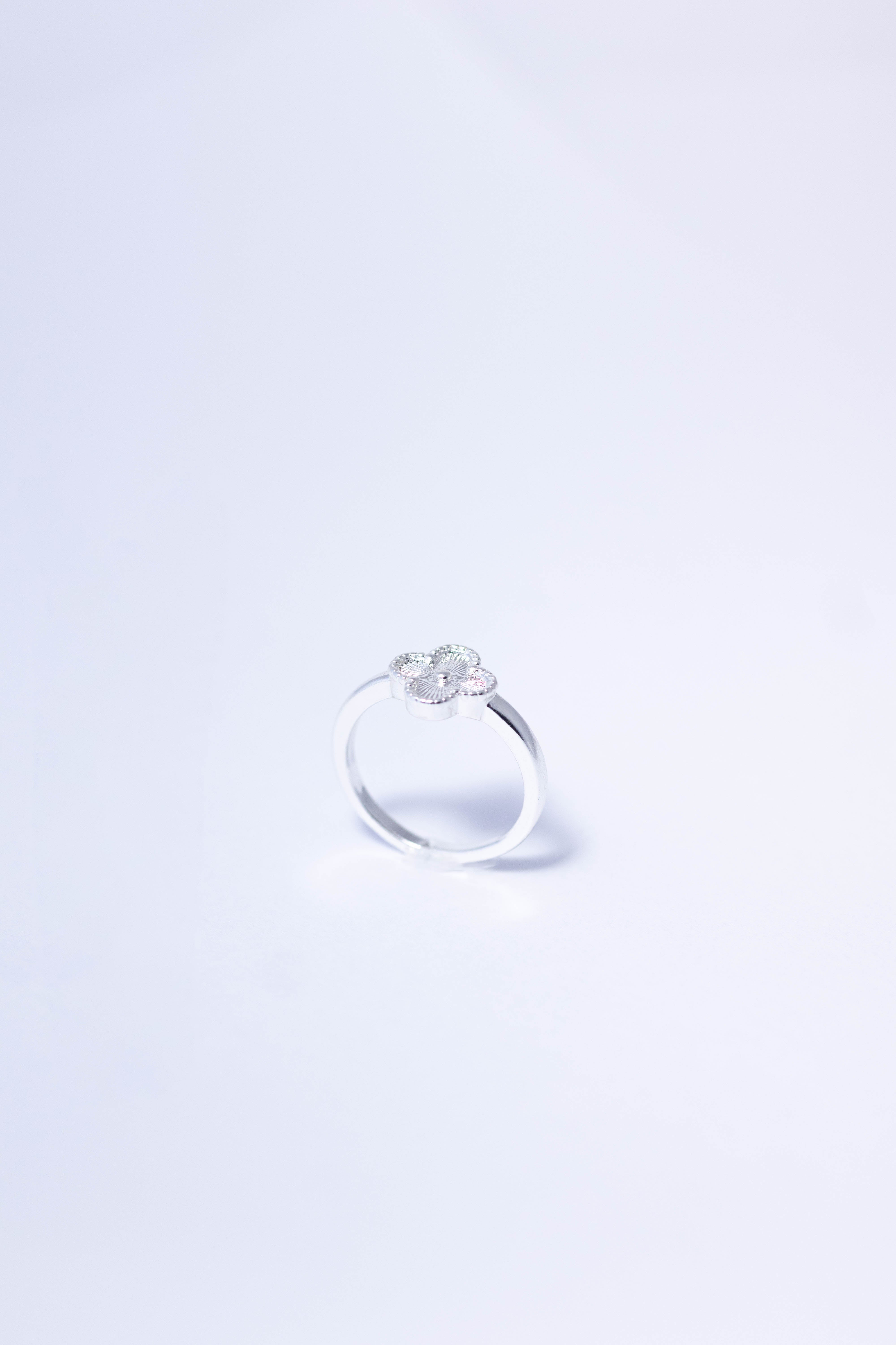 Anel Trevo Regulável Prata