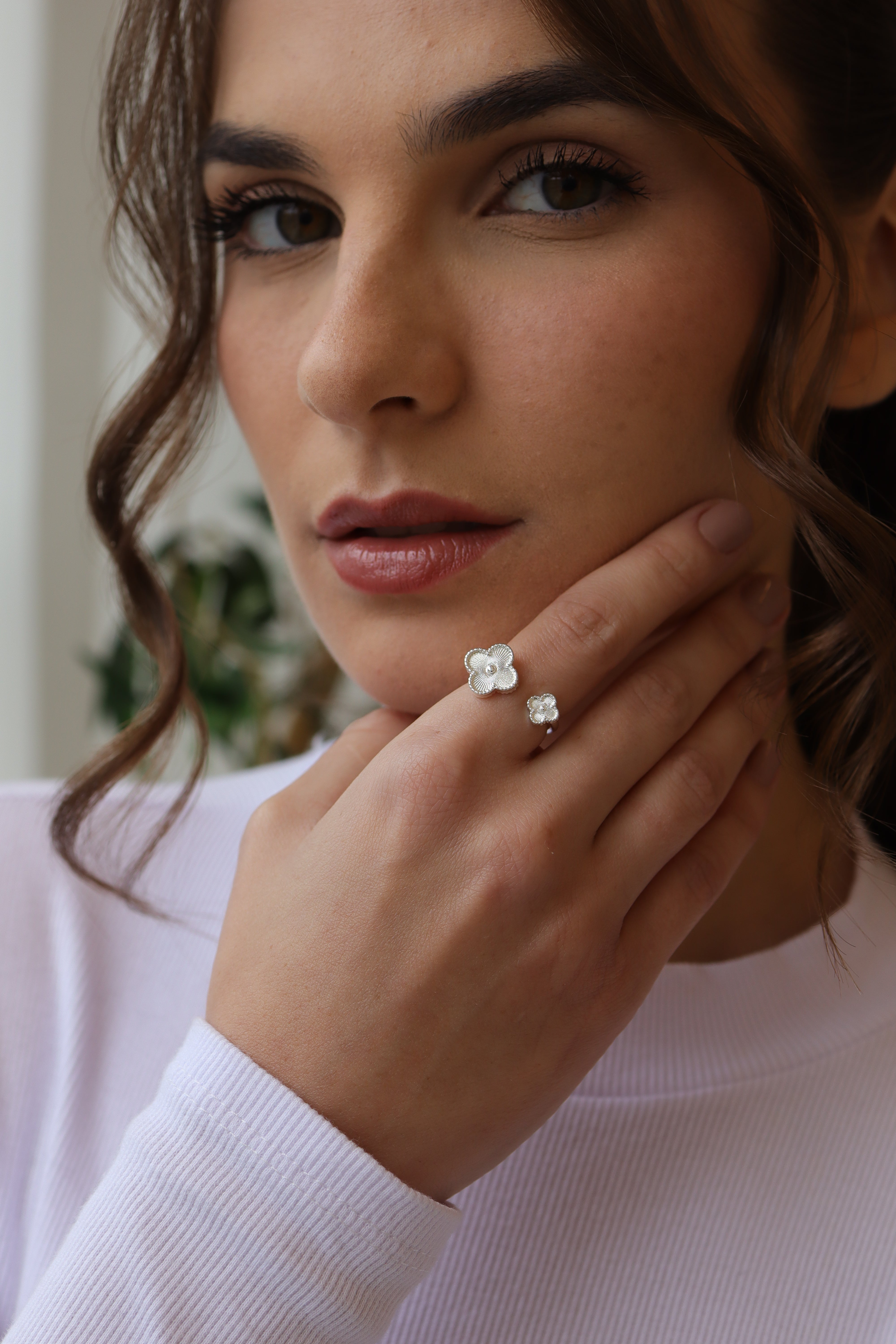 Anel Dois Trevos Regulável Prata