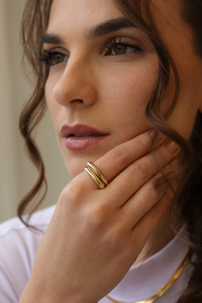 Anel Snake Liso Dourado