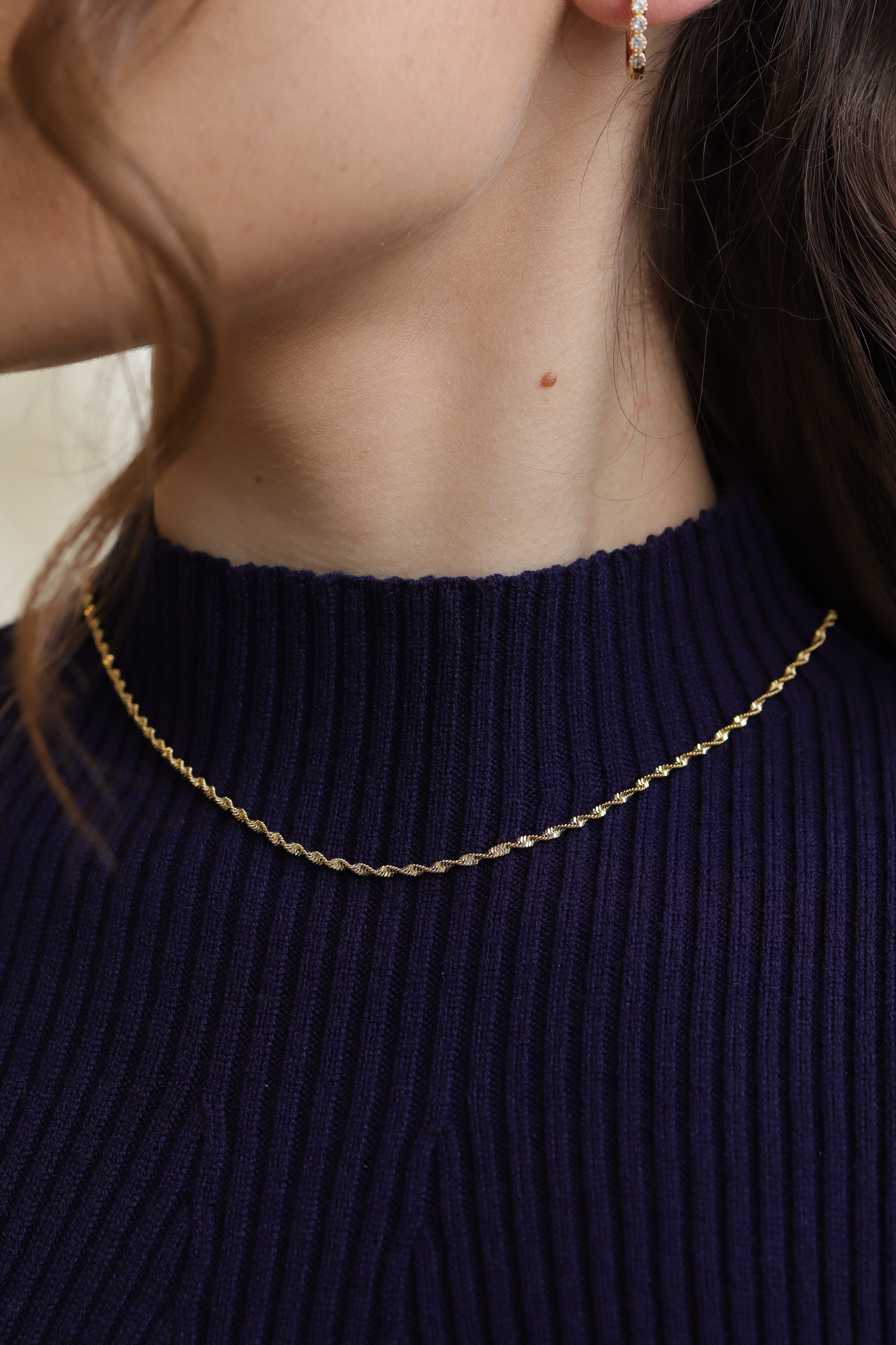 Colar Torcidinho Dourado