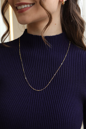 Colar Diamantado Chapinha Dourado