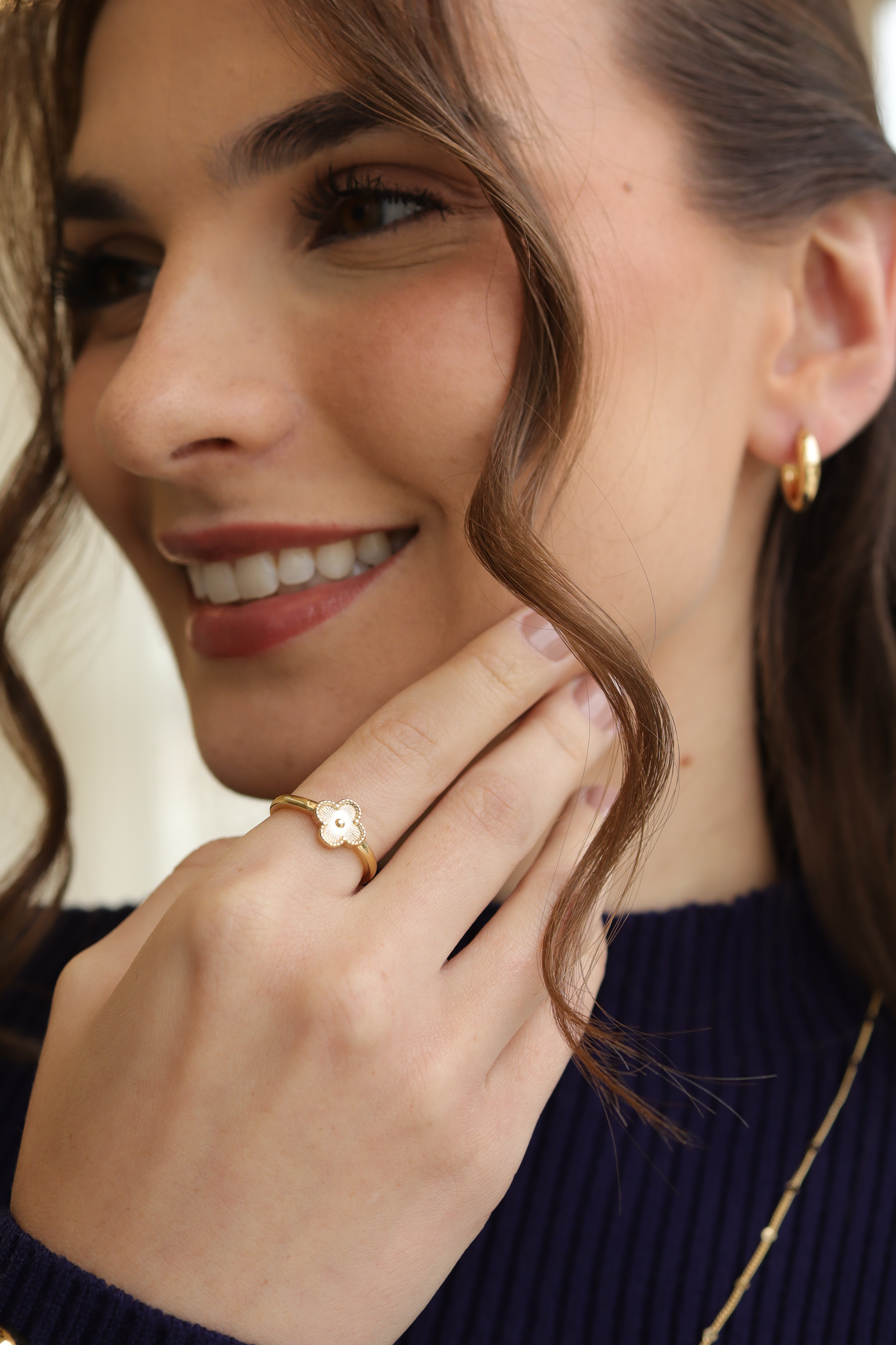 Anel Trevo Regulável Dourado