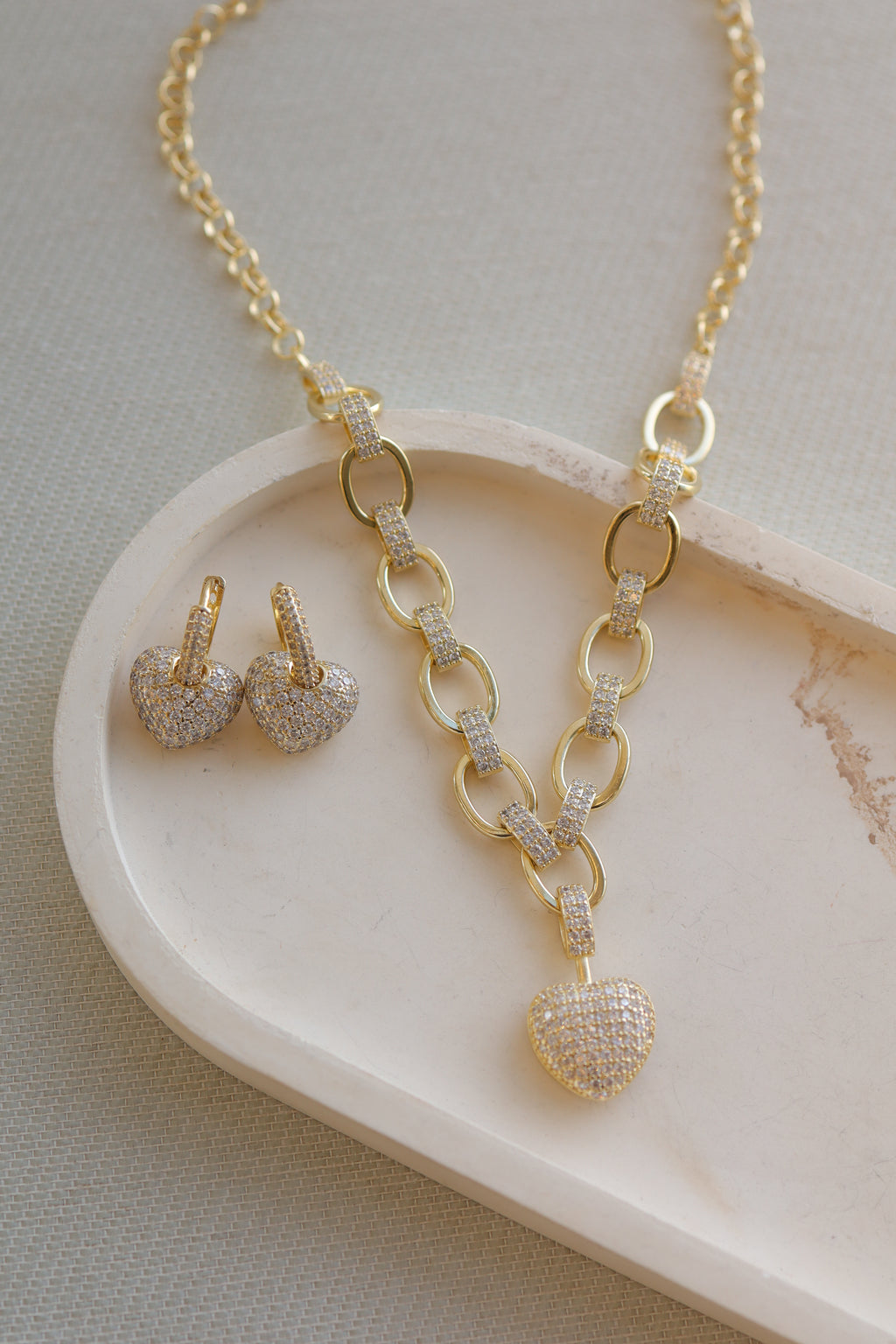 Conjunto Coração Cravejado Elos Dourado