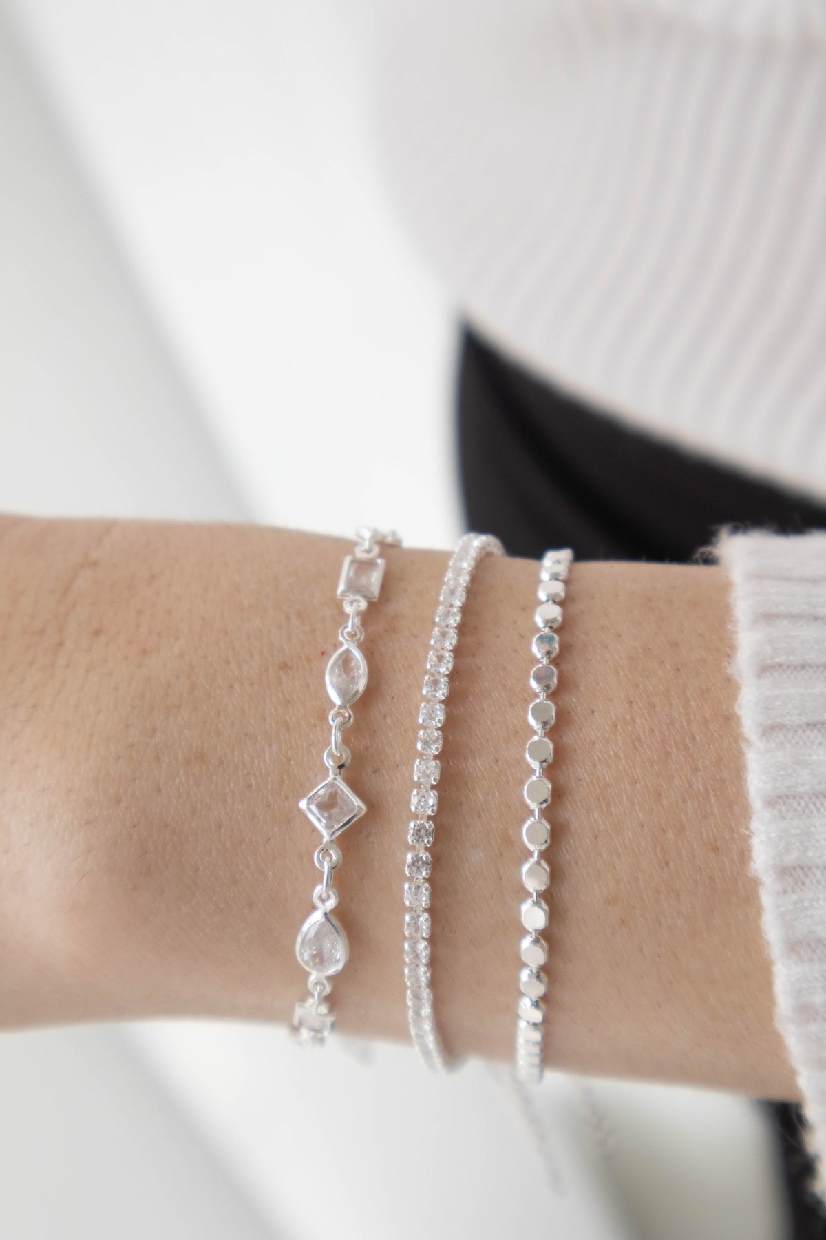 Pulseira Feminina Diamantado Minimalista Prata