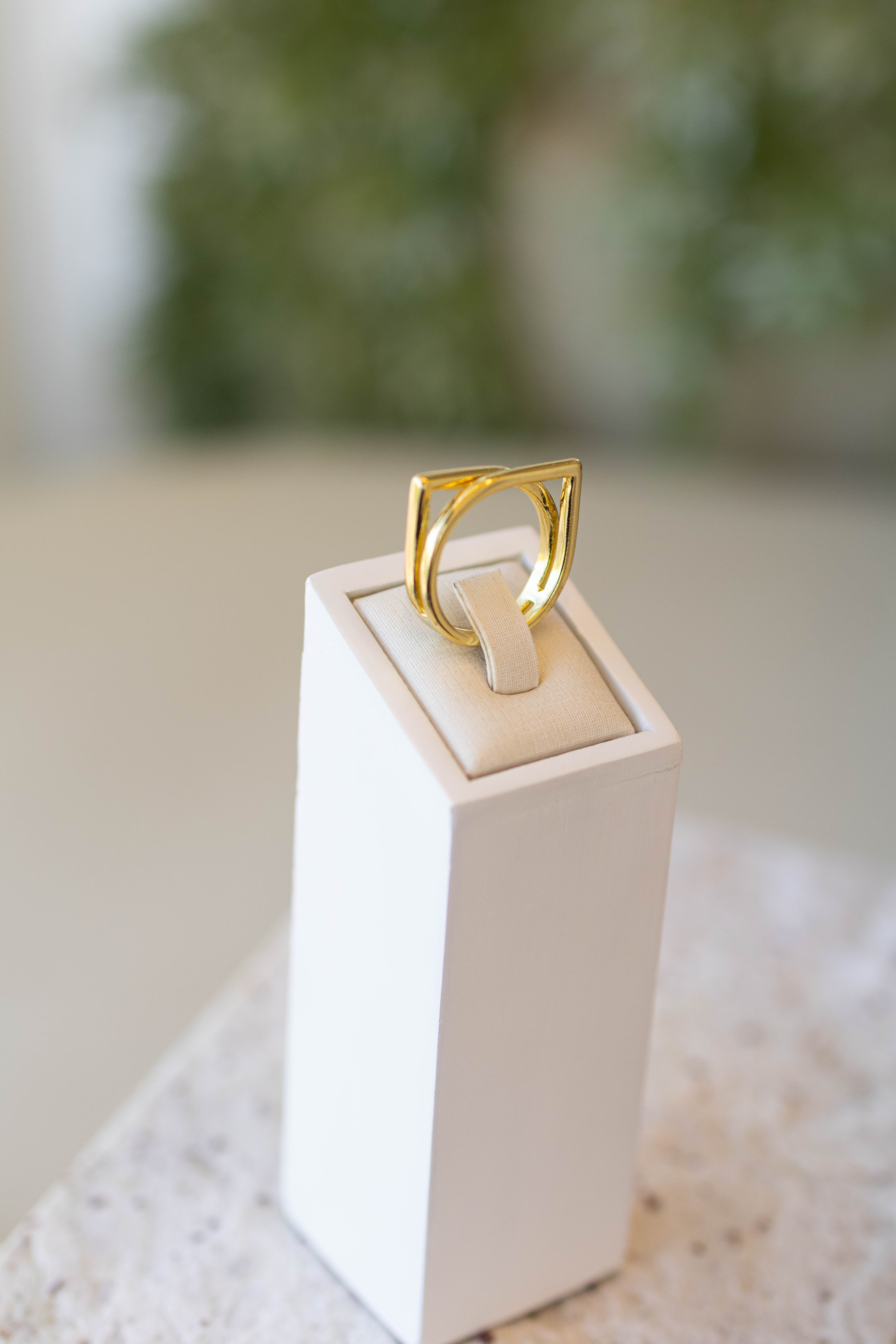 Anel Redondo e Quadrado Liso