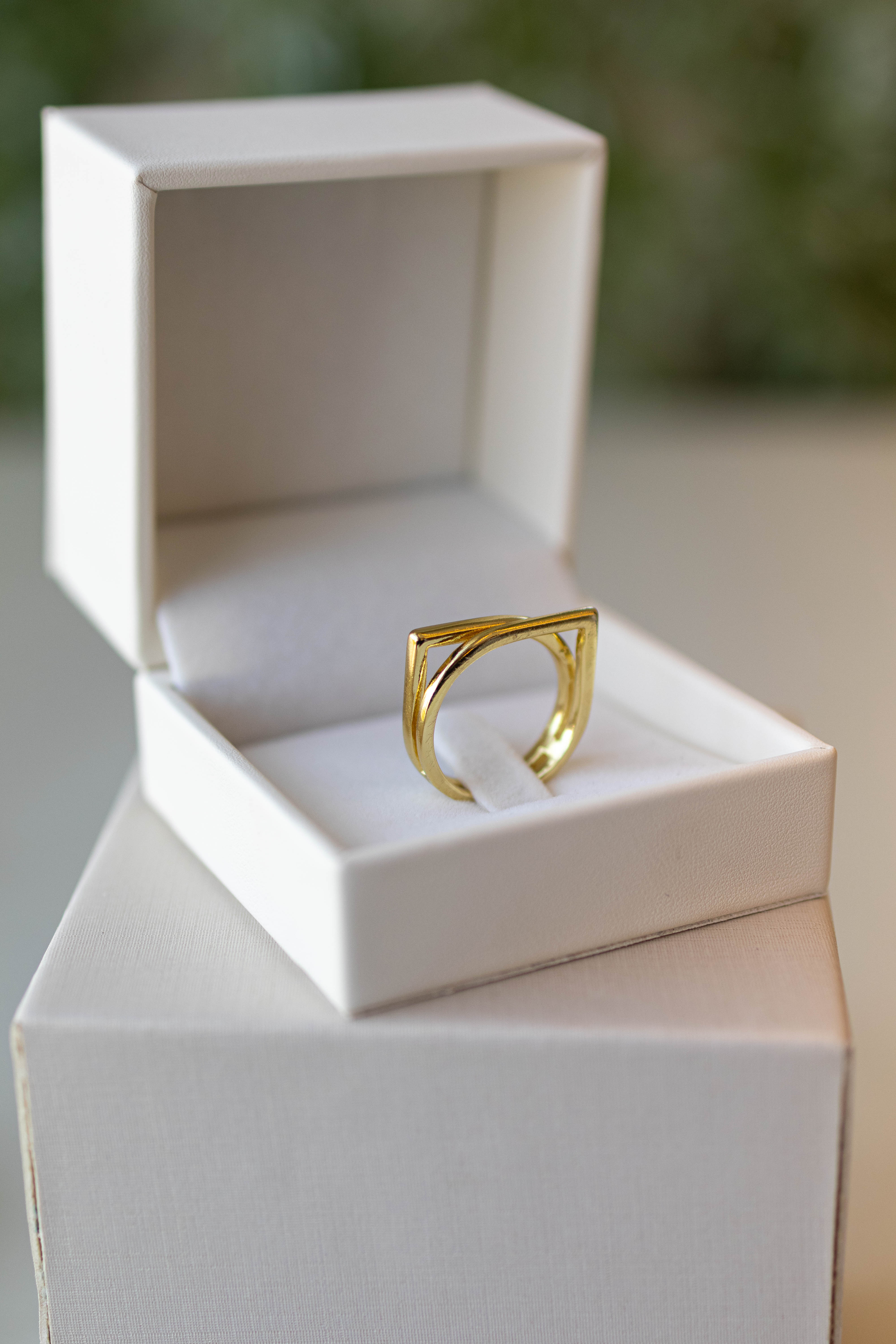 Anel Redondo e Quadrado Liso