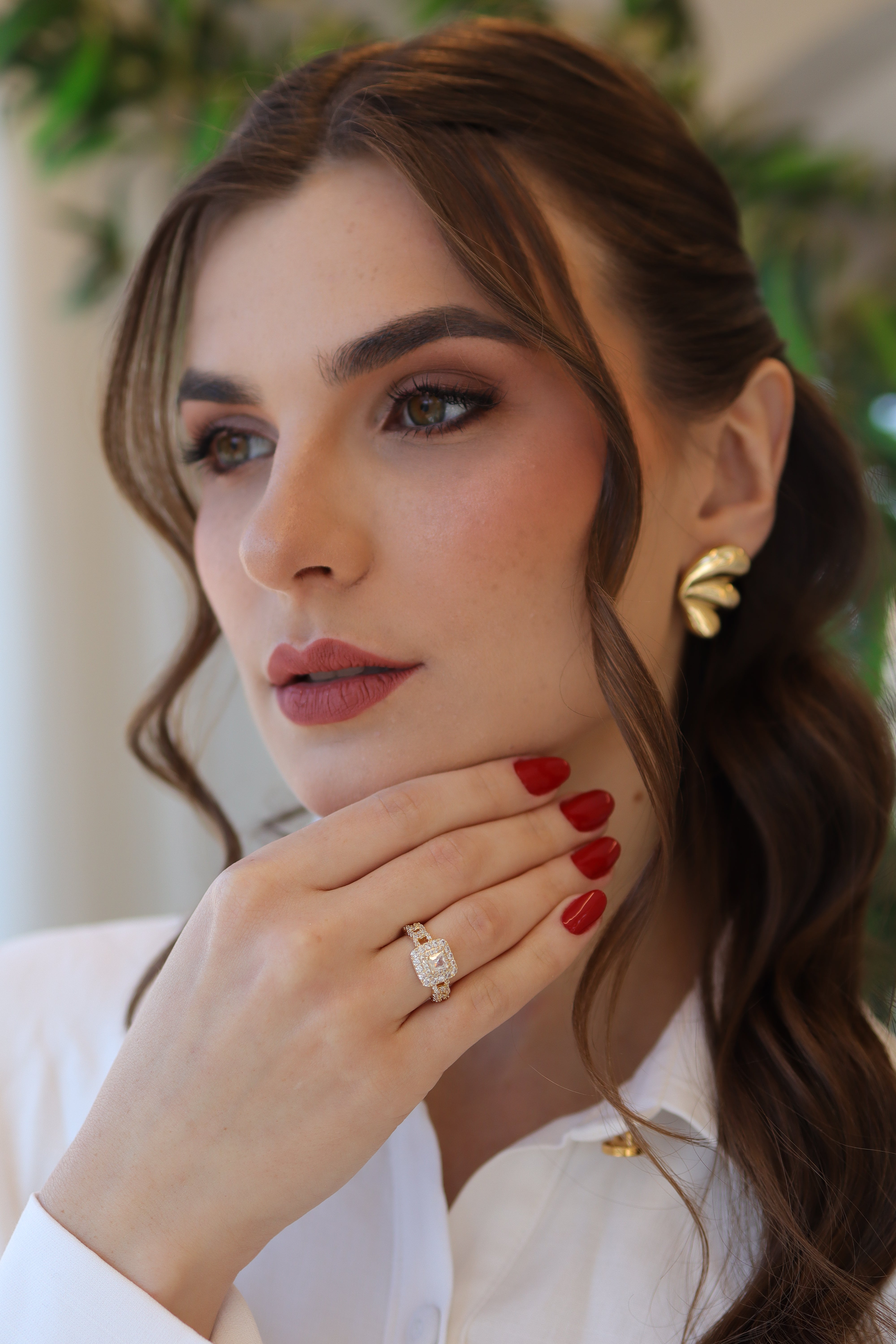 Anel Cravejado Quadrado