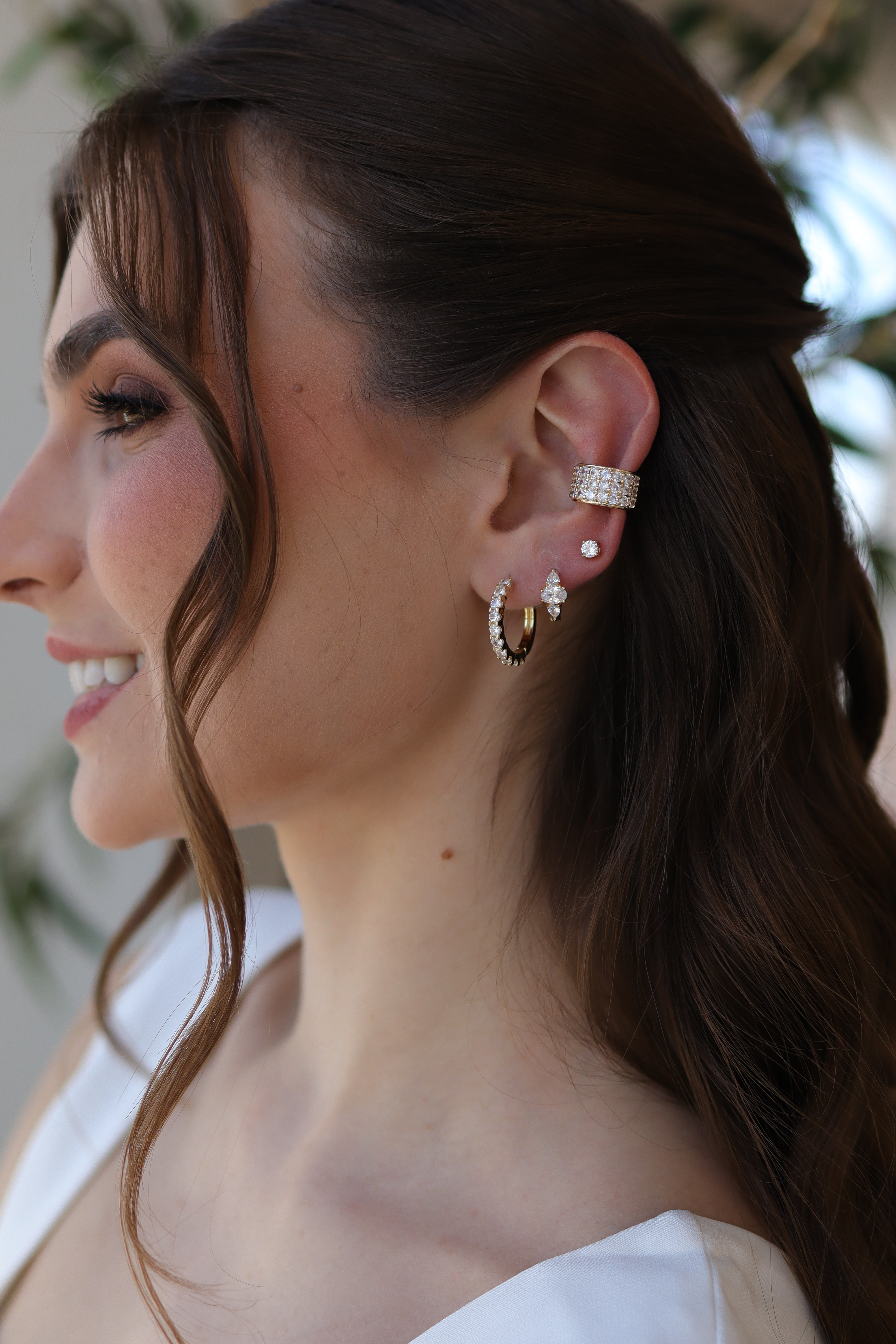 Brinco Argola Fina Zircônia