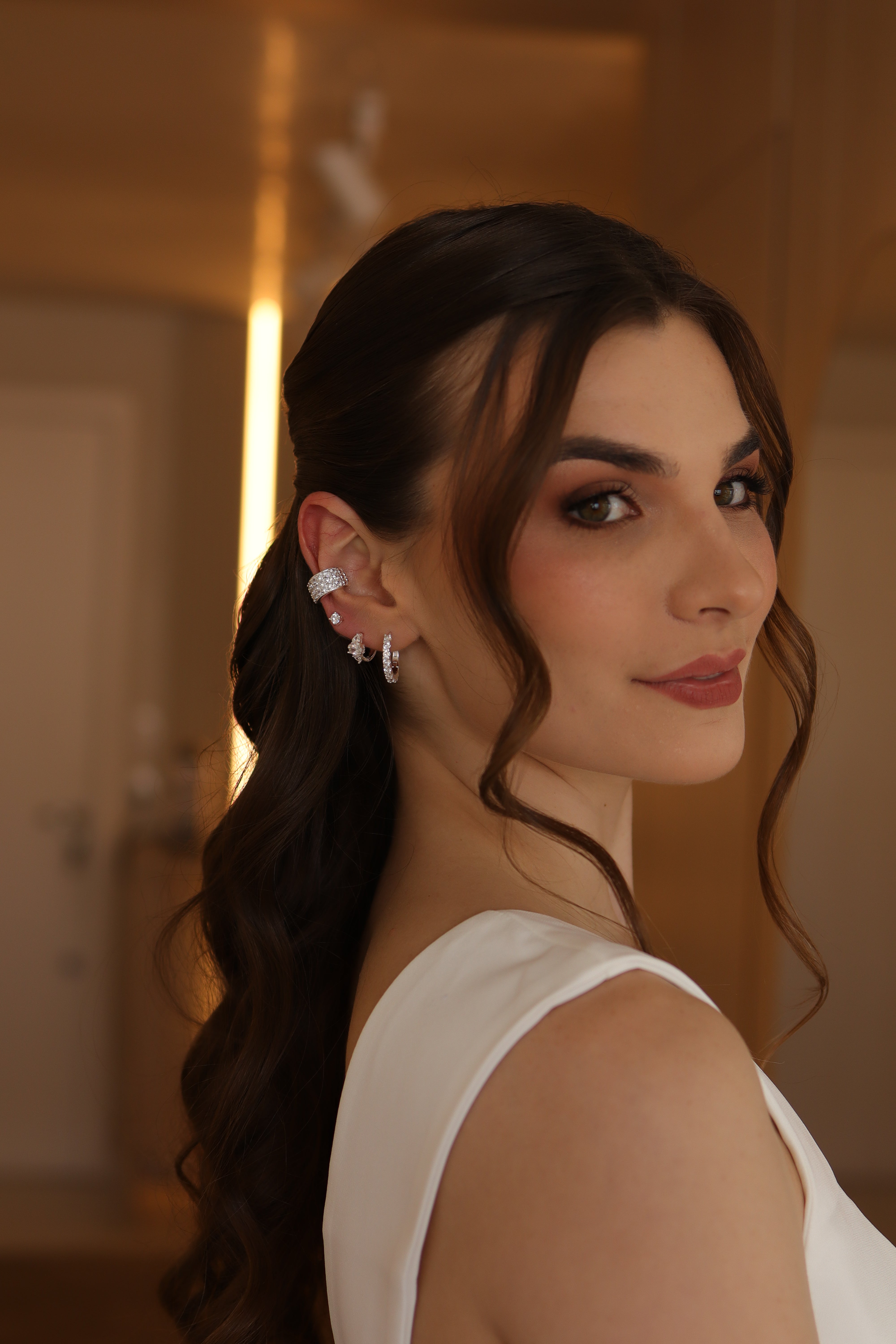 Brinco Argola Fina Zircônia