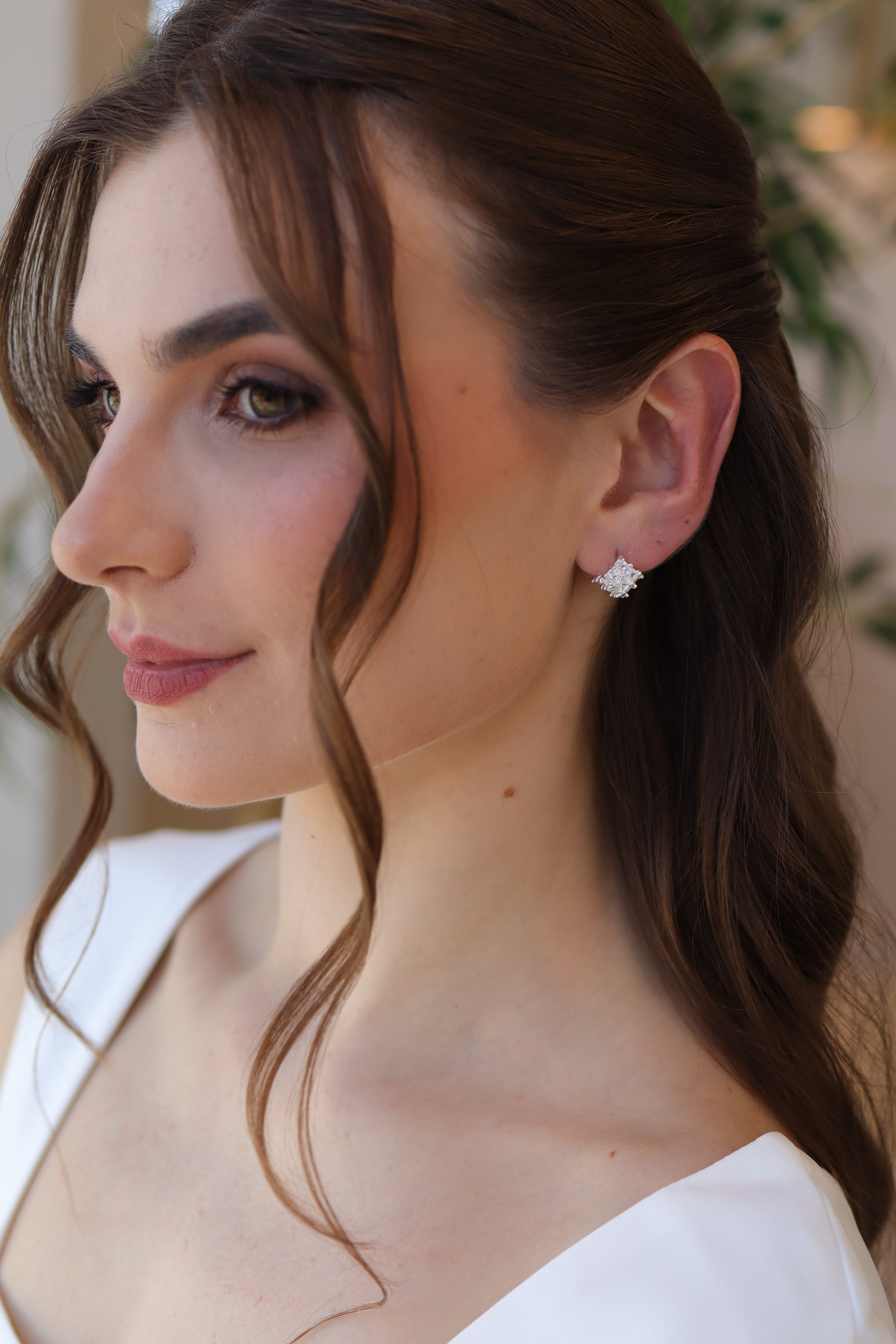 Brinco Quadradinho Zircônia Baguete