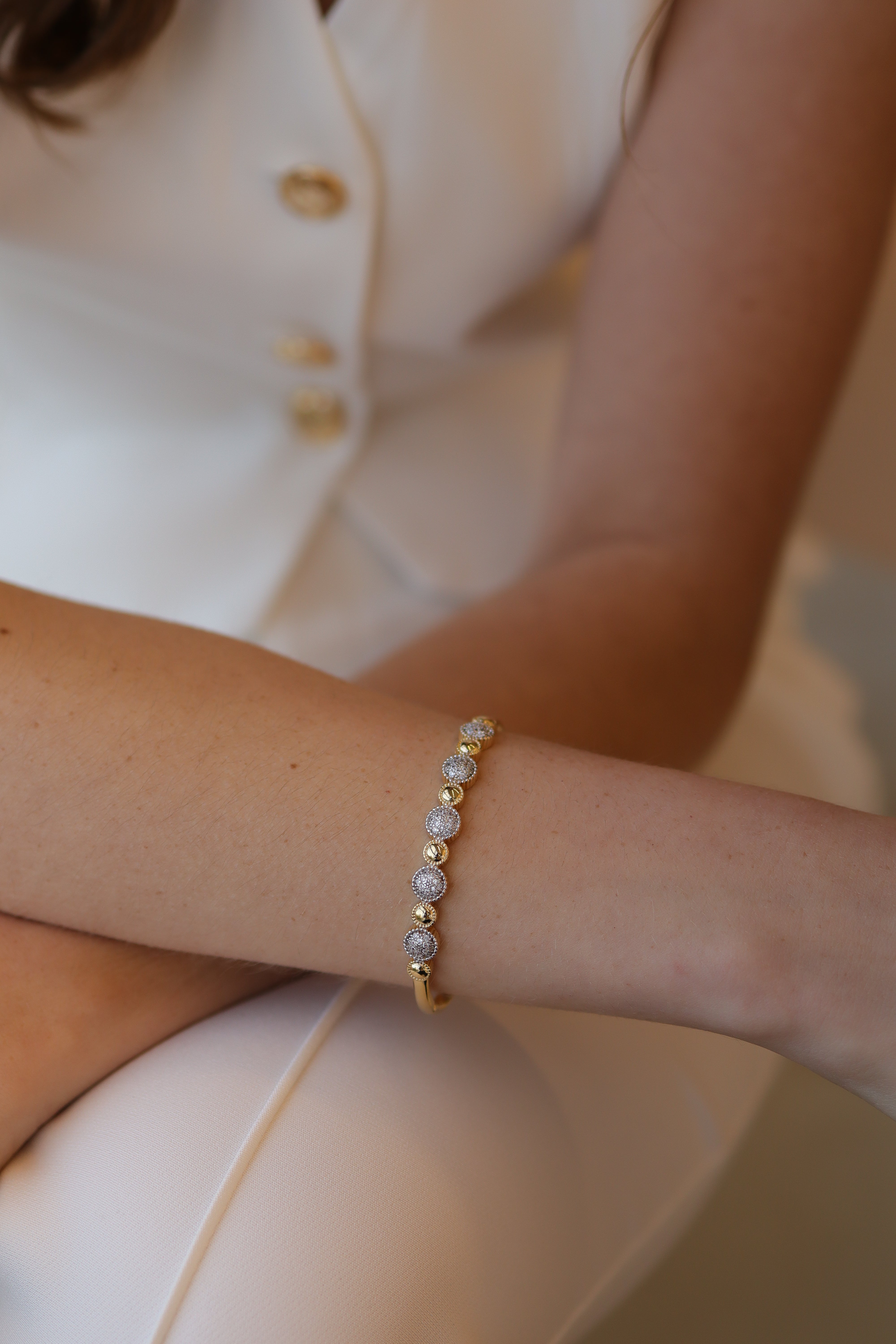 Bracelete Florzinha Trabalhado