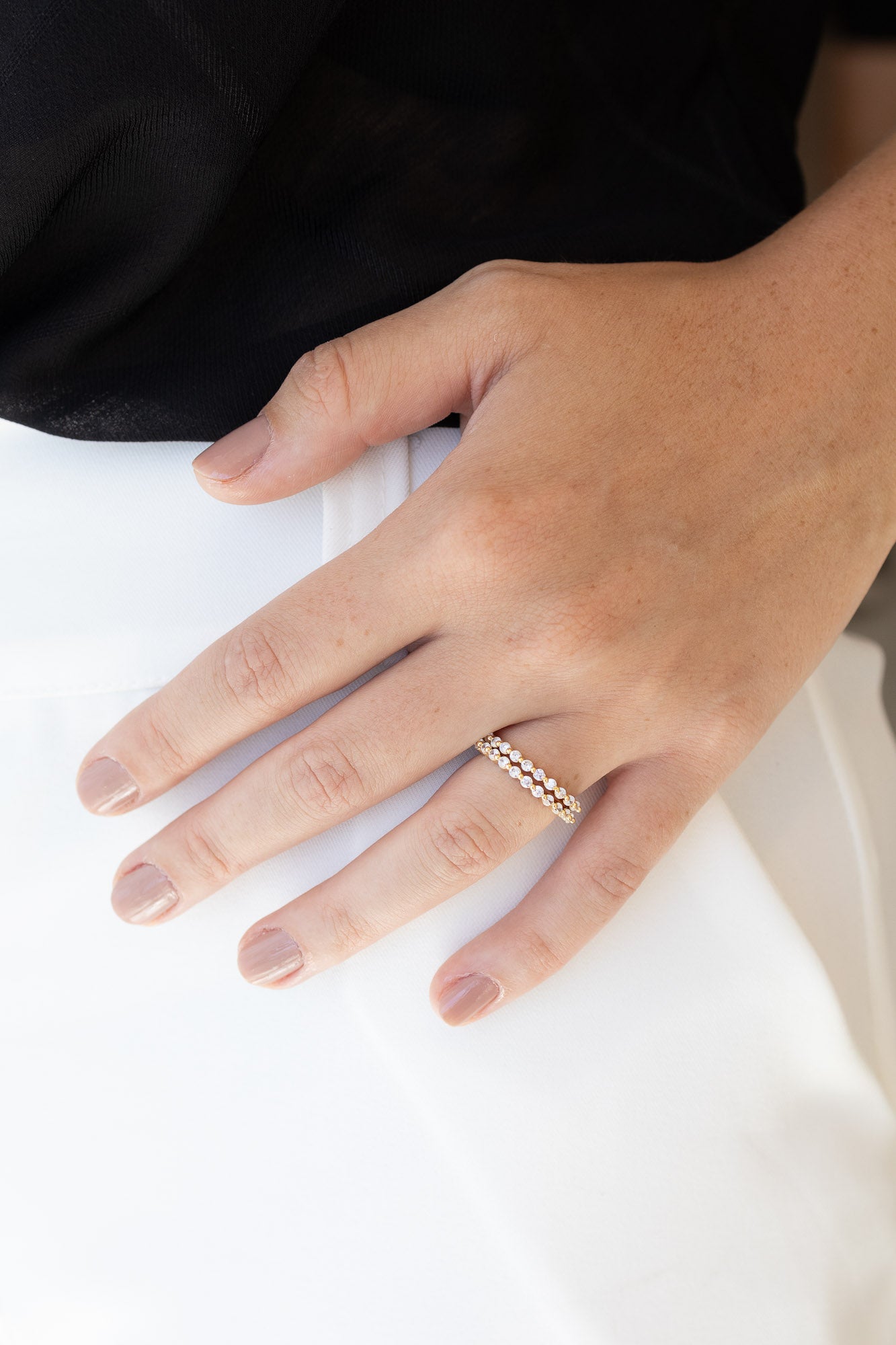 Anel Par Aparador Aliança Cravejado Dourado