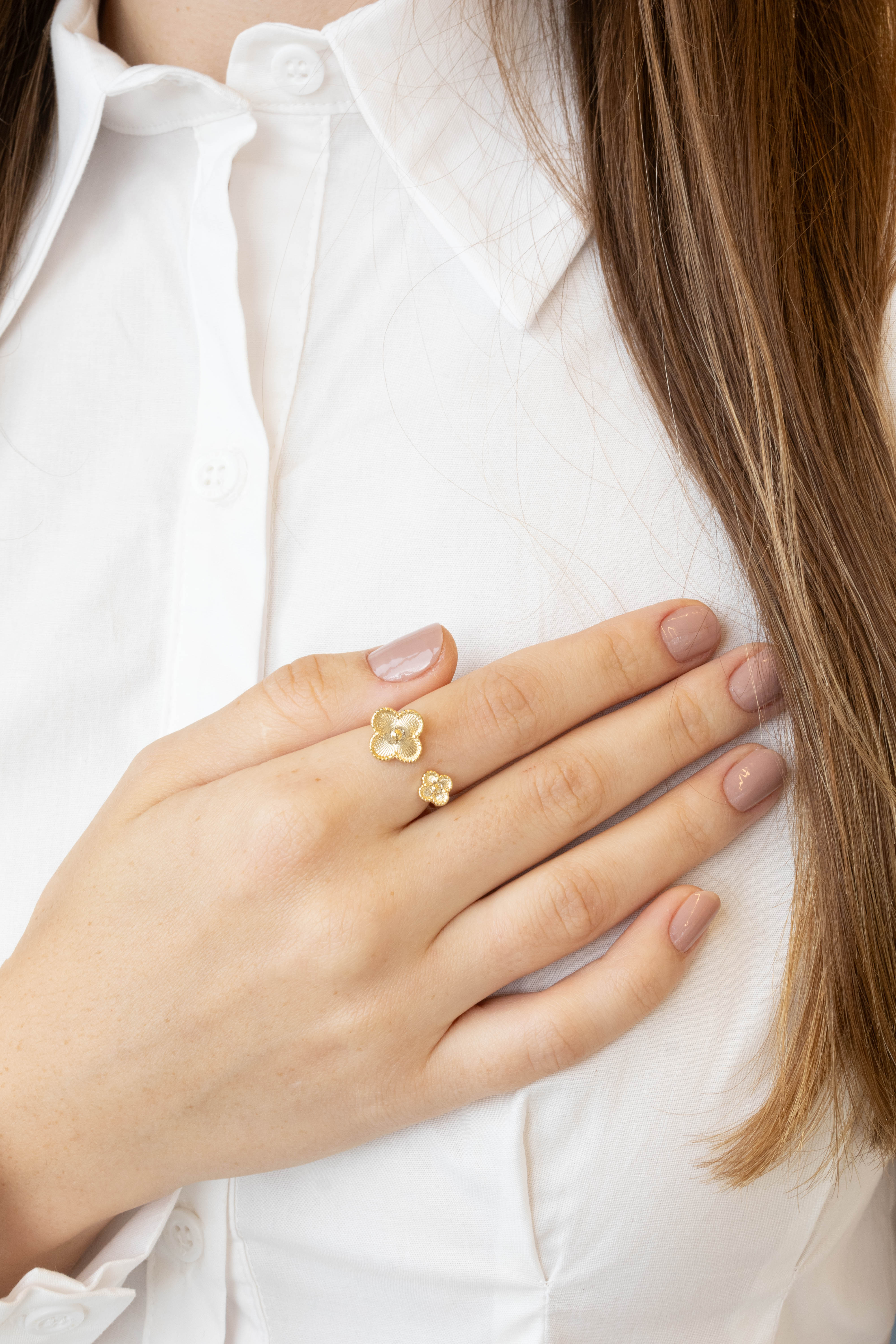 Anel Dois Trevos Regulável Dourado