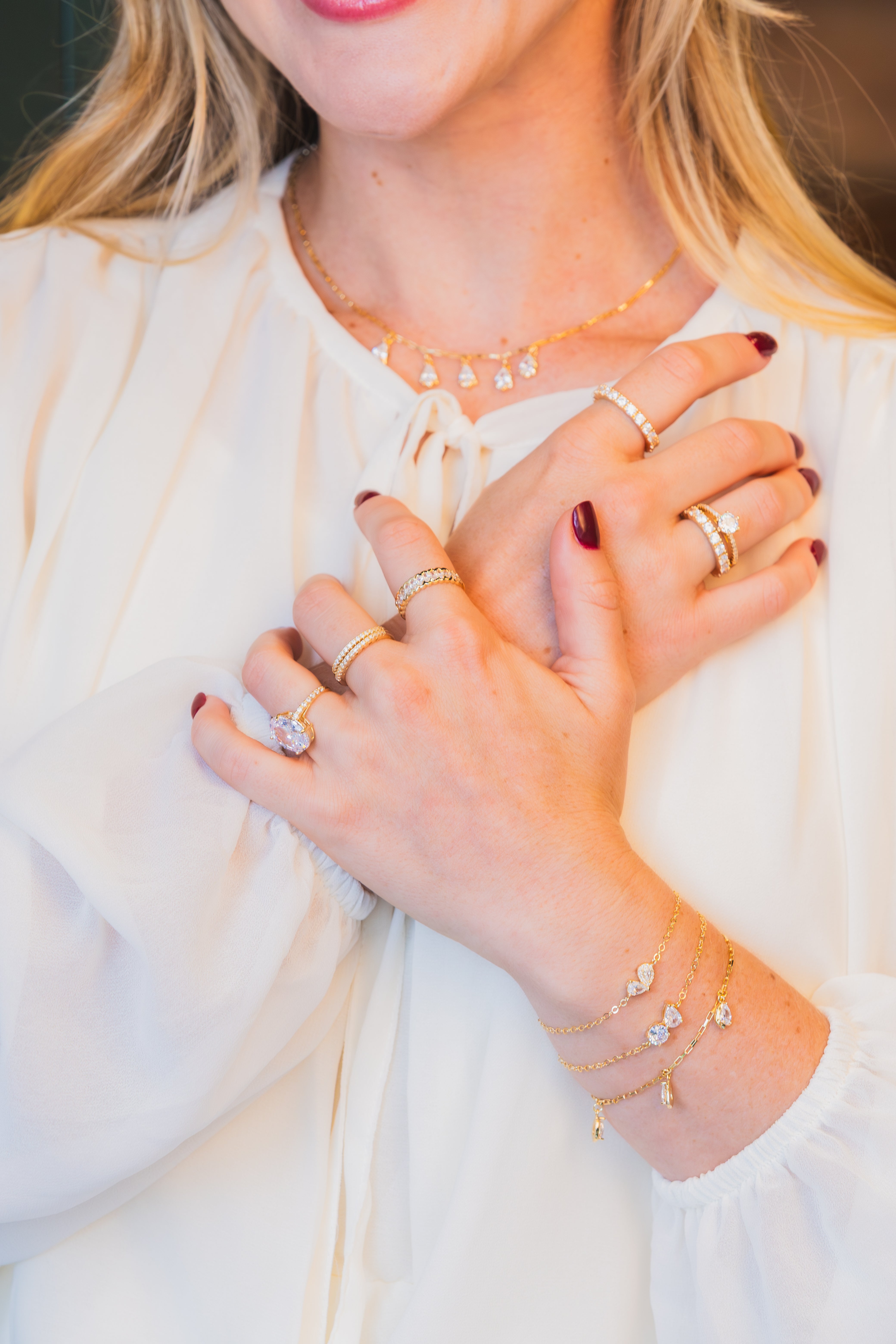 Colar Gotas Penduradas